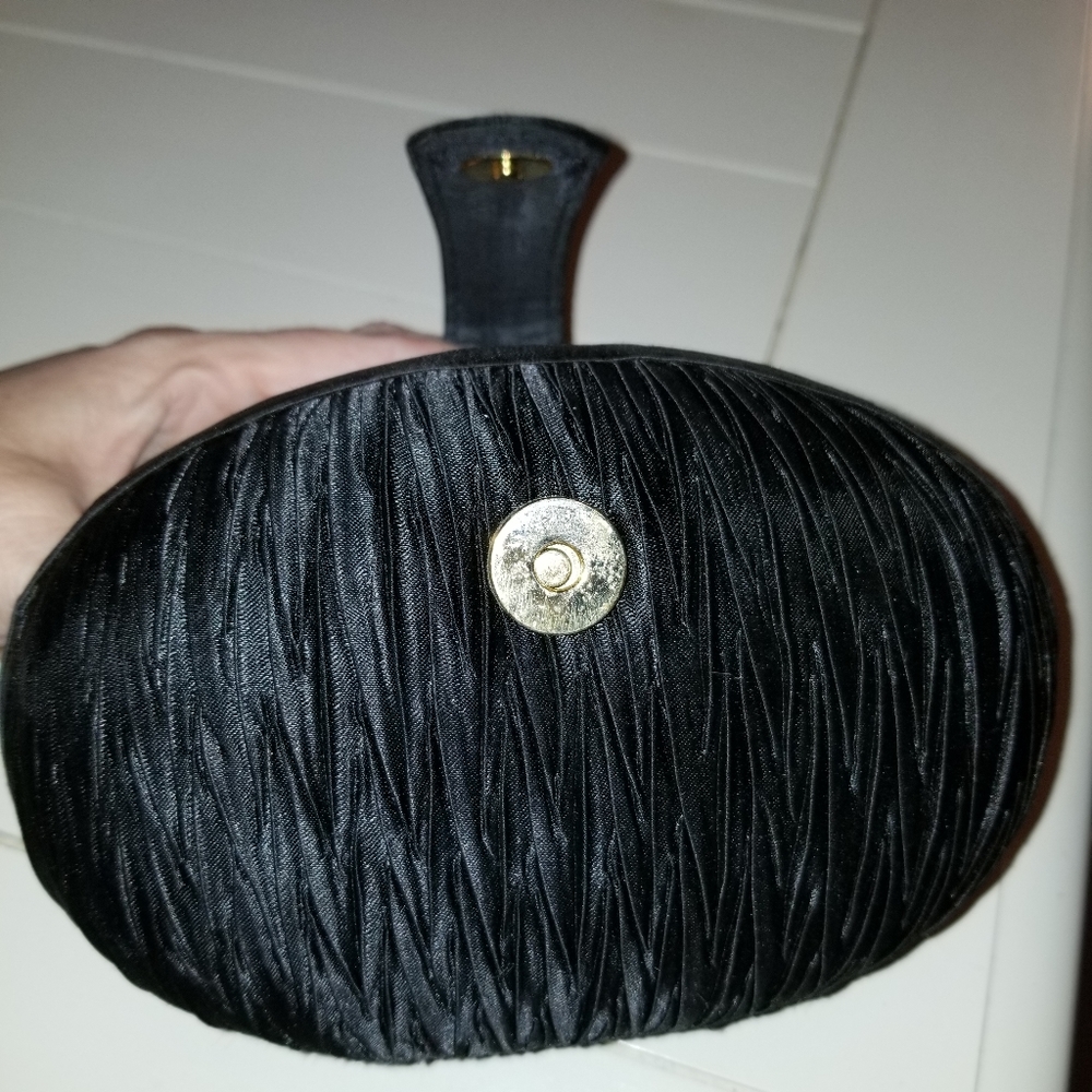 Small clutch - Picture 3 of 3